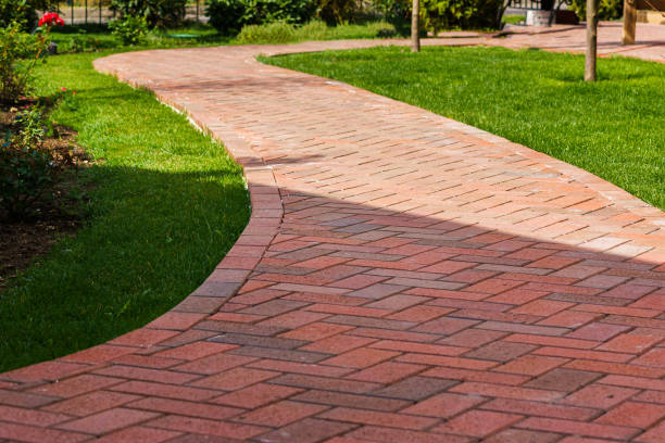 Best Affordable Driveway Paving  in Alsip, IL