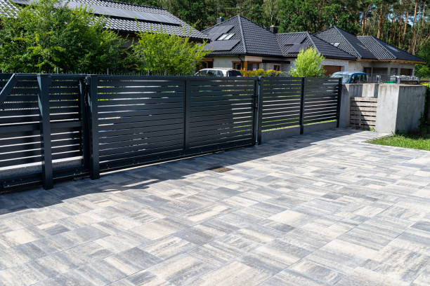 Best Residential Driveway Paver Services  in Alsip, IL